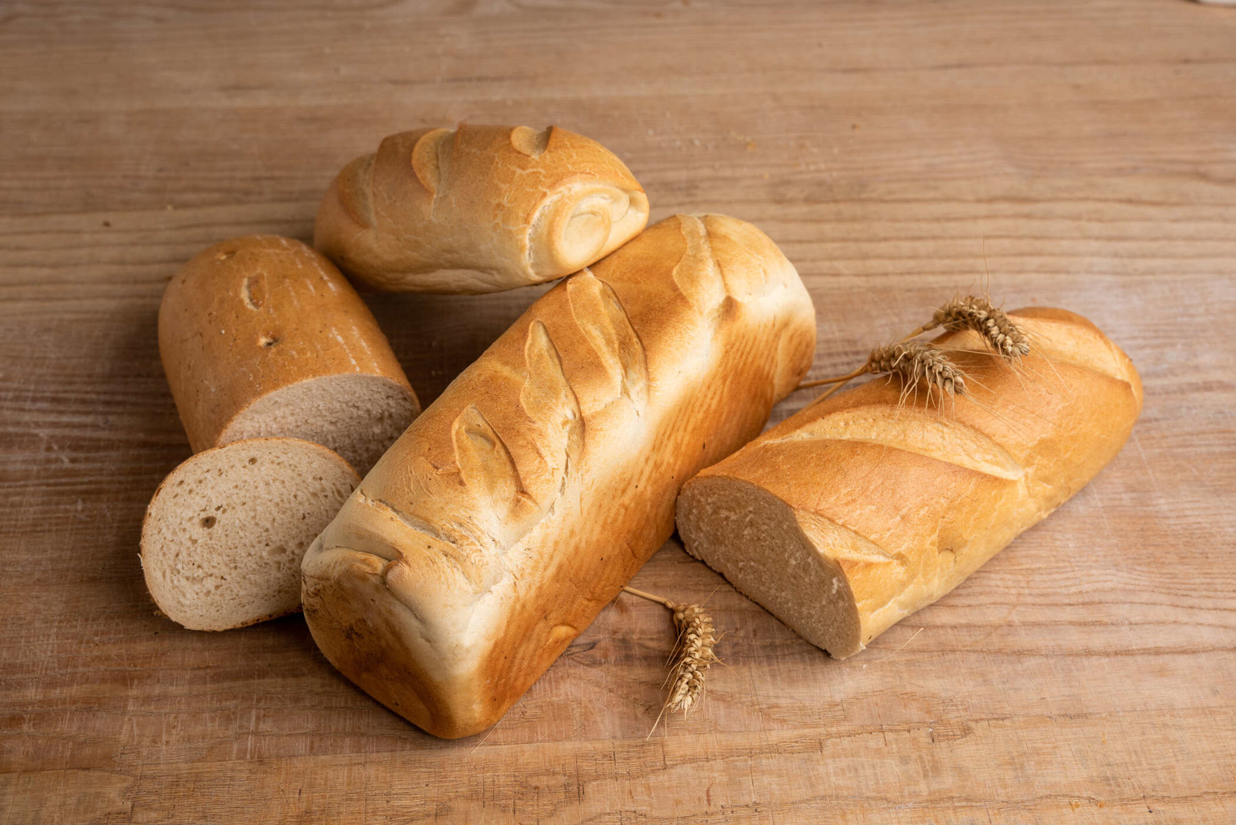 Frisches Brot von Bäckerei Steingläubl